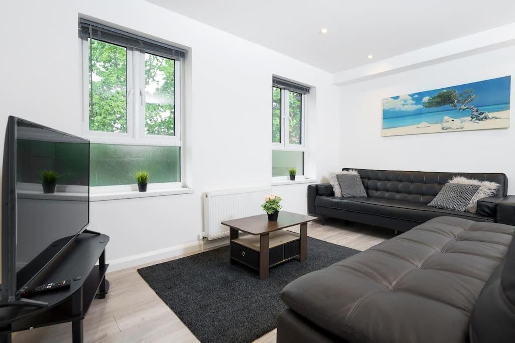 Lovely 3 Bed Flat In A Great Location In London Apartment Exterior photo